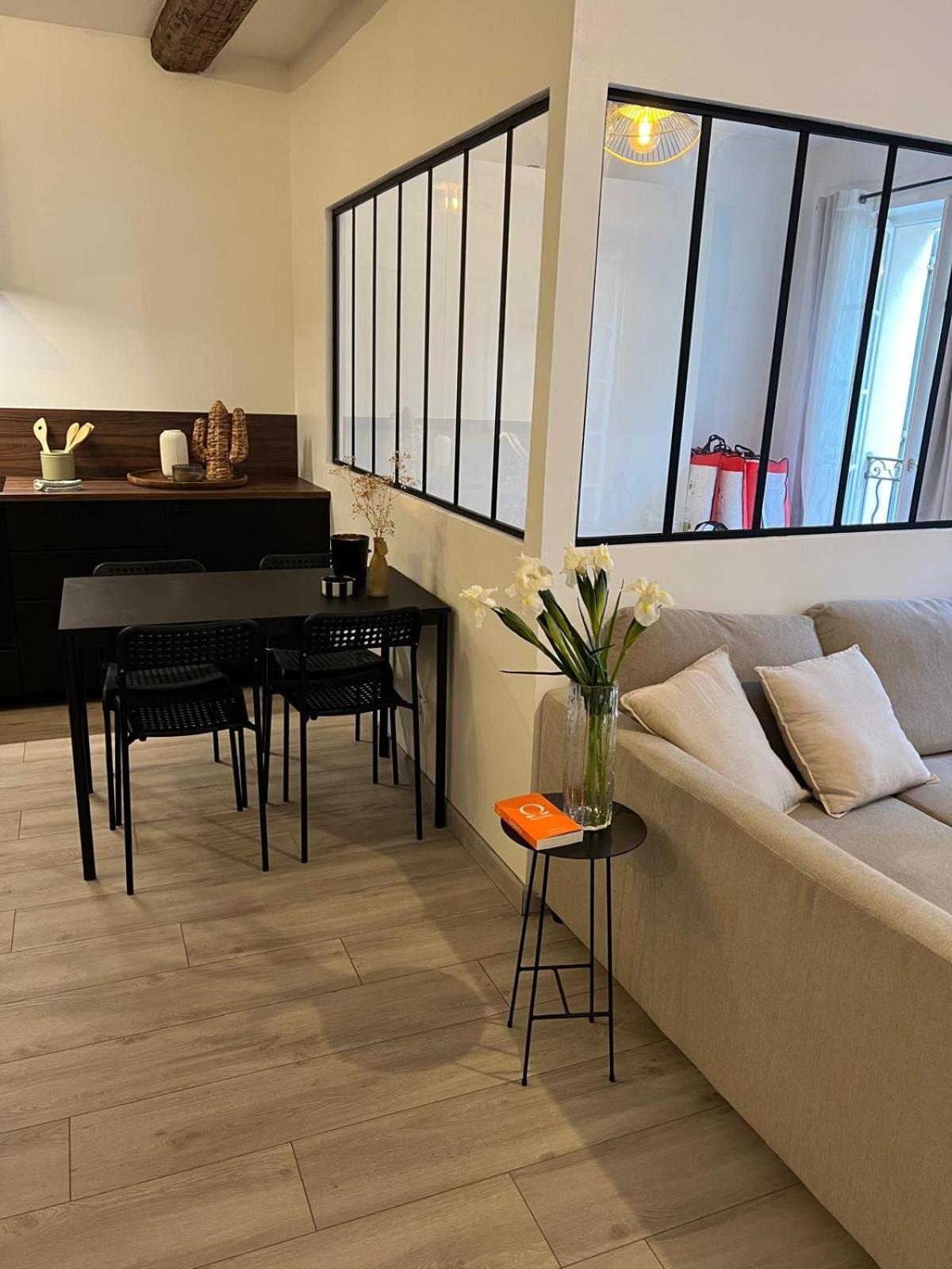 Apartamento Beau Loft Au Coeur De Tolón Exterior foto